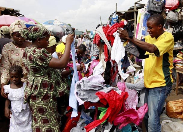 Picture showing shoppers at Katangua 
thrift market in Lagos