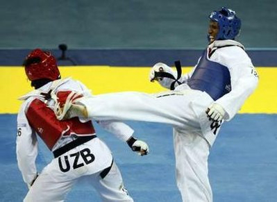 picture showing Chika Chukwumerije, a Nigerian male taekwondo practitioner