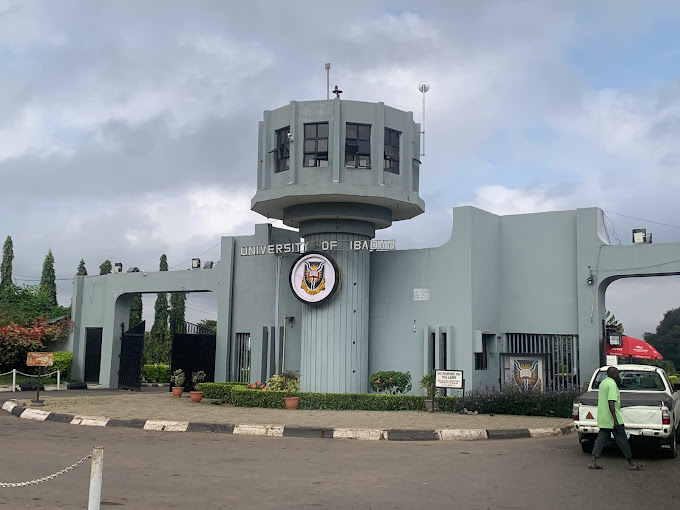 Picture showing Nigerian Ivy Leagues -University of Ibadan main gate